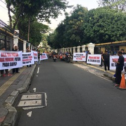 Pencipta Lagu Kembali Gelar Aksi Damai, Kawal Judicial Review PP Nomor 56 di MA
