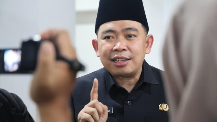 Bupati Jember Muhammad Fawait atau Gus Fawait