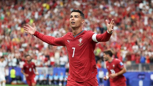 Soccer Football - FIFA World Cup 2026 - Group K - Portugal v Uzbekistan - Houston Stadium, Houston, Texas, U.S. - June 23, 2026 Portugals Cristiano Ronaldo celebrates scoring their third goal IMAGN IMAGES via Reuters/Troy Taormina     TPX IMAGES OF THE DAY