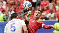 Statistik Sip Cristiano Ronaldo saat Bantu Portugal Benamkan Uzbekistan