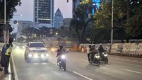 Massa Demo Bubar, Jalan Medan Merdeka Selatan Arah Gambir Dibuka Lagi