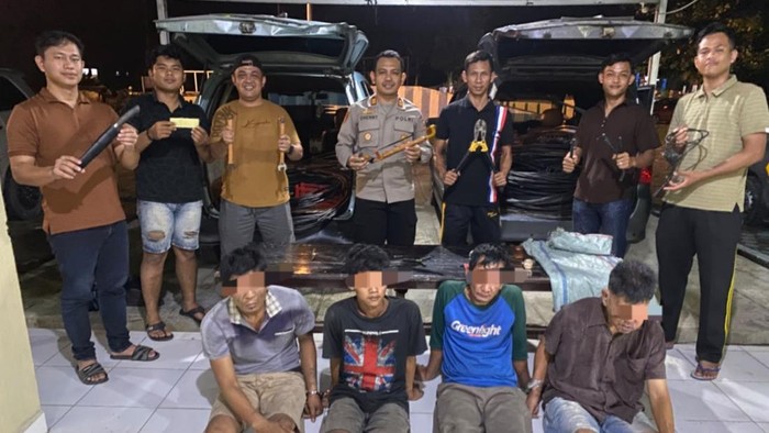 Komplotan spesialis pencuri kabel PLN di Sumsel dan Jambi ditangkap.