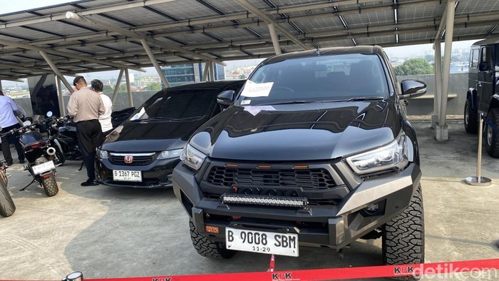 Potret Moge Ducati-Mobil Mewah Kasus Noel yang Bakal Dilelang KPK