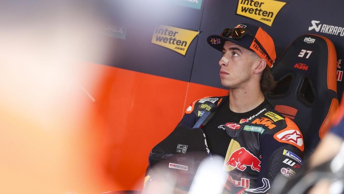 BRNO, CZECH REPUBLIC - JUNE 19: Pedro Acosta of Spain riding the Red Bull KTM Factory Racing bike (37) in his garage during MotoGP free practice 1 ahead of the MotoGP of Czechia at Brno Circuit on June 19, 2026 in Brno, Czech Republic. (Photo by Gold