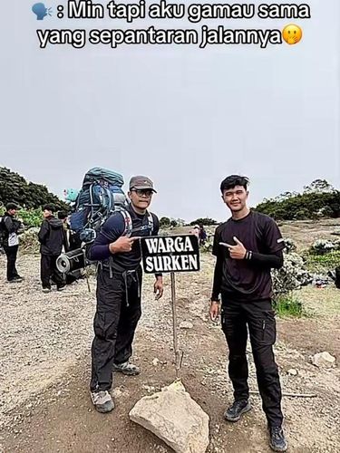 Pria ini buka jasa unik teman sewaan untuk kondangan, wisuda, nongkrong, hingga touring luar kota bagi masyarakat yang tidak ingin bepergian sendirian.