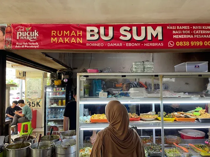 Rekomendasi warteg langganan artis 5 Warteg Langganan Artis, Lauk Banyak Harga Bersahabat!