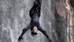 Ria Ricis Pacu Adrenalin Taklukkan Air Terjun dengan Canyoning