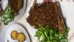 Rela Antre Cobain Ayam Goreng Ketumbar Hits di Bandung yang Mantap!