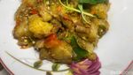 Rela Antre Cobain Ayam Goreng Ketumbar Hits di Bandung yang Mantap!