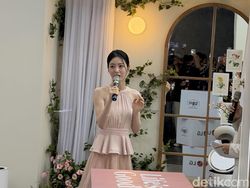 Senyum Shin Ye Eun Hangatkan Housewarming by LG di Jakarta