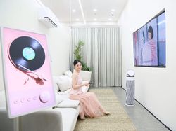Senyum Shin Ye Eun Hangatkan Housewarming by LG di Jakarta