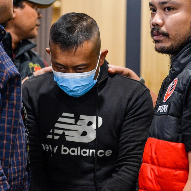 Tampang Taufik Hidayat, Buron Kasus Penganiayaan Sadis Saat Ditangkap