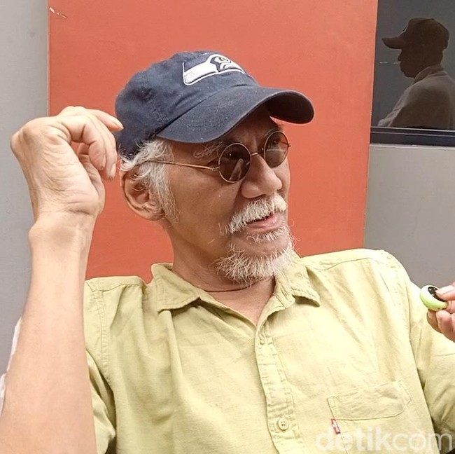 Tangis Tio Pakusadewo Ingat Ngaji Lagi-Hapal Surat Pendek karena Ali Imron