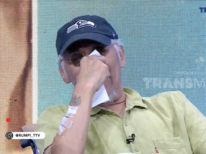 Tangis Tio Pakusadewo Ingat Ngaji Lagi-Hapal Surat Pendek karena Ali Imron