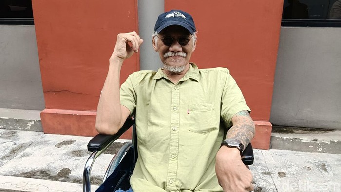 Kondisi terkini aktor senior Tio Pakusadewo usai dirawat intensif di rumah sakit karena masalah jantung.