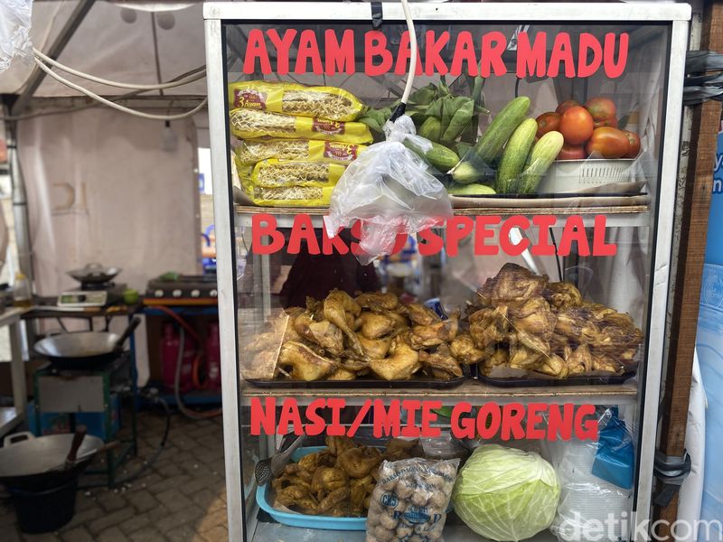 Cari Makan Murah di PRJ 2026? Area UMKM Punya Menu Rp 25 Ribuan