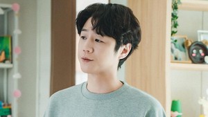 Aksi Jung Jun Won, yang sebelumnya bersinar lewat Resident Playbook (2025), sebagai Kwon Tae Sung dan chemistry-nya dengan Gong Hyo Jin dalam drakor A Bona fide Killer siap tayang di MBC mulai 31 Juli 2026. (Foto: dok. MBC)