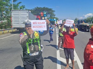 Antrean Solar Terjadi di Rest Area Tol Jatim, PJR Turun Tangan