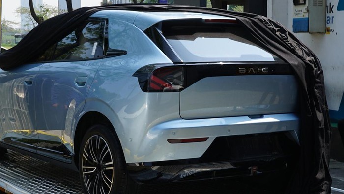 BAIC T1, Mobil Listrik Pertama BAIC di Indonesia