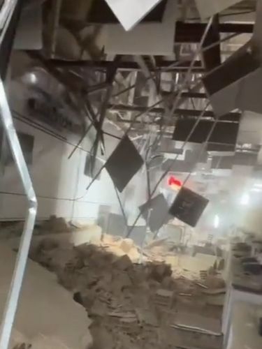 Bandara di Venezuela Terdampak Gempa Bandara di Venezuela Terdampak Gempa