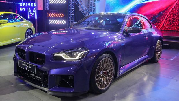 BMW M2 CS