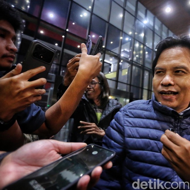 Eks Sekjen MPR Maruf Cahyono Jalani Pemeriksaan Perdana sebagai Tersangka di KPK
