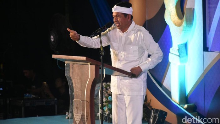 Gubernur Jabar Dedi Mulyadi