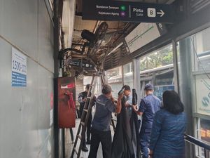 Celaka di Koridor 9 Tak Berkesudahan, Kini Halte Tebet Jadi Korban