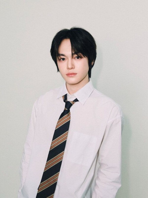 Kiara member boyband K-Pop AEN.