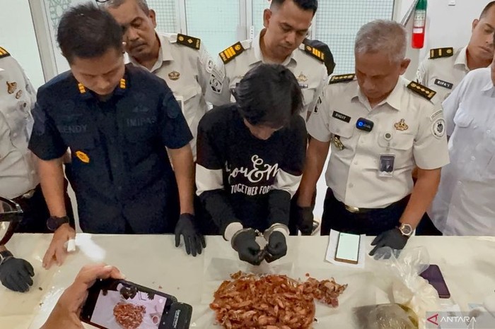 Lapas Narkotika Jakarta menggagalkan upaya penyelundupan narkoba jenis sabu yang disembunyikan dalam makanan oseng-oseng cumi. (ANTARA/Siti N)
