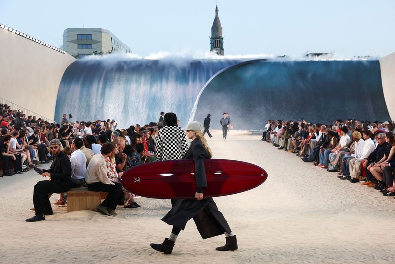 Louis Vuitton Mens Spring-Summer 2027