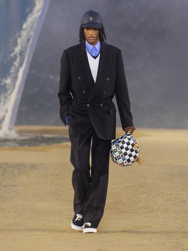 Louis Vuitton Mens Spring-Summer 2027 karya Pharrell Williams