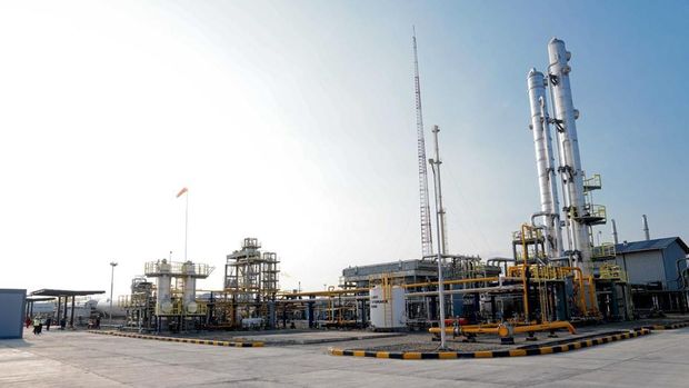 Menteri ESDM Bahlil Lahadalia meresmikan kilang mini LNG milik PT Sumber Aneka Gas di Tuban, Jawa Timur, Kamis (25/6/2026). (Dok. SKK Migas)