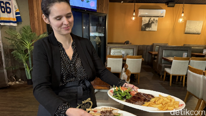Outback Jacks Bar & Grill, restoran daging kanguru di Northbridge, Perth, Australia Barat