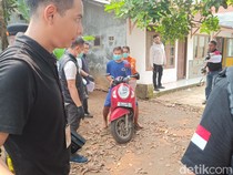 Pembunuh Nenek dan Pacar Gelap di Banyumas Panen Cibiran Warga Saat Reka Ulang