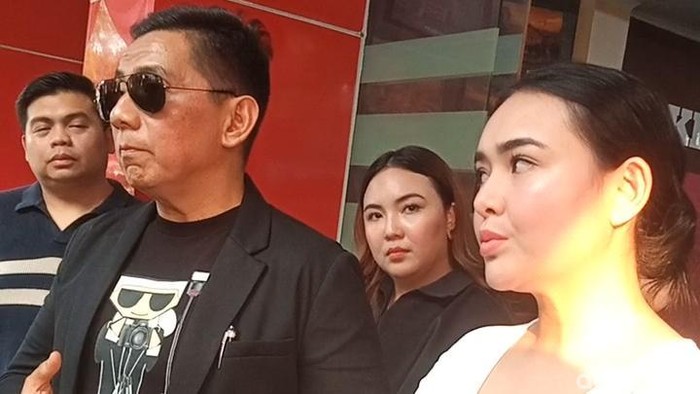 Amanda Manopo mendatangi Polres Jakarta Selatan, Jumat (26/6/2026).
