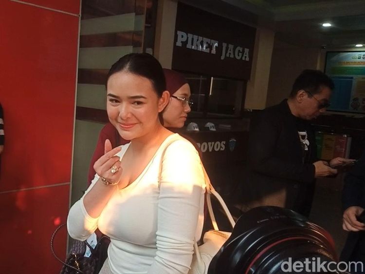 2 Tahun Diam, Amanda Manopo Bicara Dugaan Pemalsuan Tanda Tangan-Penggelapan