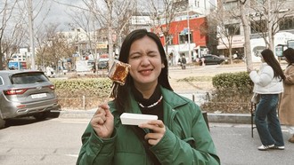 Suka Traveling, Dea Annisa Kulineran di Singapura hingga Korea Selatan!