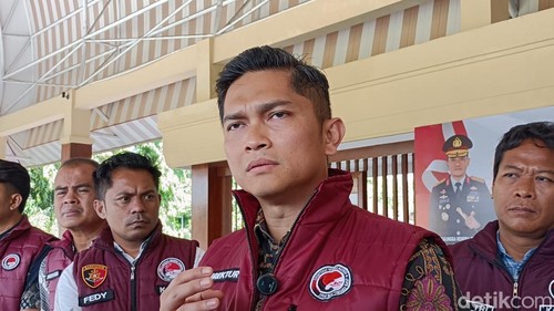Dirresnarkoba Polda NTB, Kombes Roman Smaradhana Elhaj di Lapangan Bhara Daksa Polda NTB, Jumat (26/6/2026).