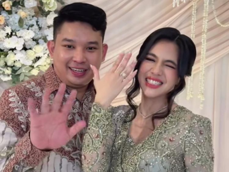 Semringah DJ Una Dilamar Andi Agum