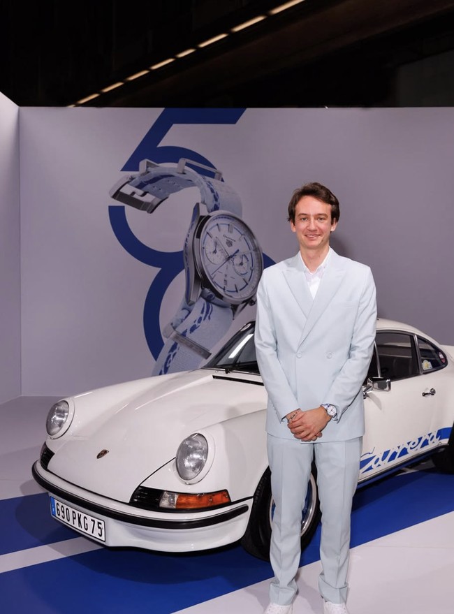 Frederic Arnault, 31 tahun, merupakan putra keempat Bernard Arnault, CEO sekaligus pemilik grup barang mewah LVMH. Ayahnya memiliki kekayaan yang diperkirakan mencapai US$151 miliar versi Forbes, menjadikan keluarga Arnault sebagai salah satu keluarga terkaya di dunia. Foto: dok. Instagram @frederic.arnault
