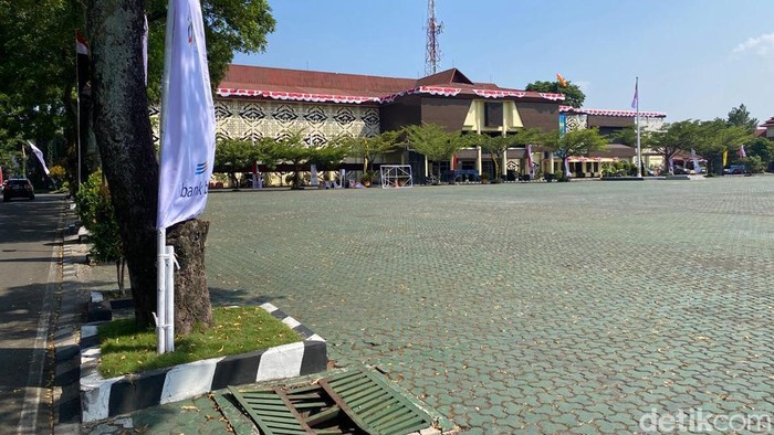 Gedung Mapolda Jabar
