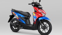Selanjutnya Honda BeAT tipe ISS yang telah dilengkapi teknologi Idling Stop System, terdapat pilihan warna baru yang lebih ekspresif, yakni Glossy Red Blue. Perpaduan merah, biru, dan putih identik dengan livery khas tim balap Honda. Foto: Dok. AHM