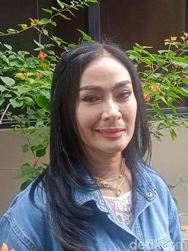 Iis Dahlia Gak Mau Terlihat Lemah di Depan Suami: Ingin Jadi Wanita Tangguh