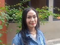 Iis Dahlia Sentil Kreator yang Parodikan Kumis: Mau Pansos!