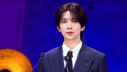 Potret Joshua SEVENTEEN Gagah di Forum UNESCO