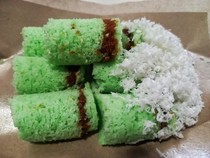 Pakar IPB Beberkan Alasan Pipa PVC Tak Layak Dipakai untuk Kukus Kue Putu