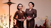 Lala Widy punya alasan mengapa gak mau mengarahkan anaknya mengikuti jejak kariernya. Aku gak pengin anakku waktunya terbuang dengan hal-hal yang belum pasti di masa depan, itu contohnya kayak dia menyanyi kayak aku gini, tuturnya. (Foto: dok Instagram lala_widy)