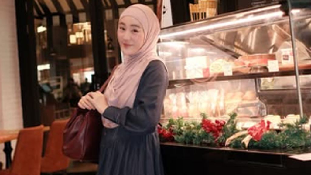 Larissa Chou Kasih Pesan Menohok, Gak Peduli Penilaian Orang soal Cerai
