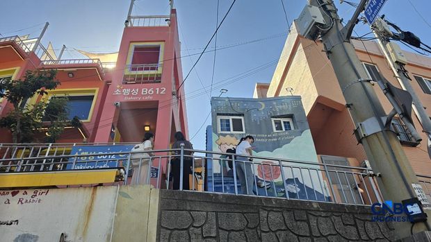 Menjelajahi BTS THE CITY ARIRANG dengan Galaxy S26 Ultra. (CNBC Indonesia/Fergi Nadira)